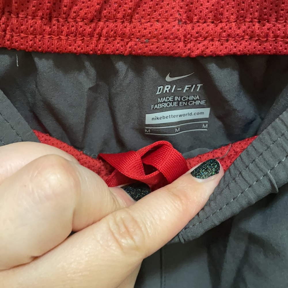 Nike Tennis Shorts - Picture 4 of 5
